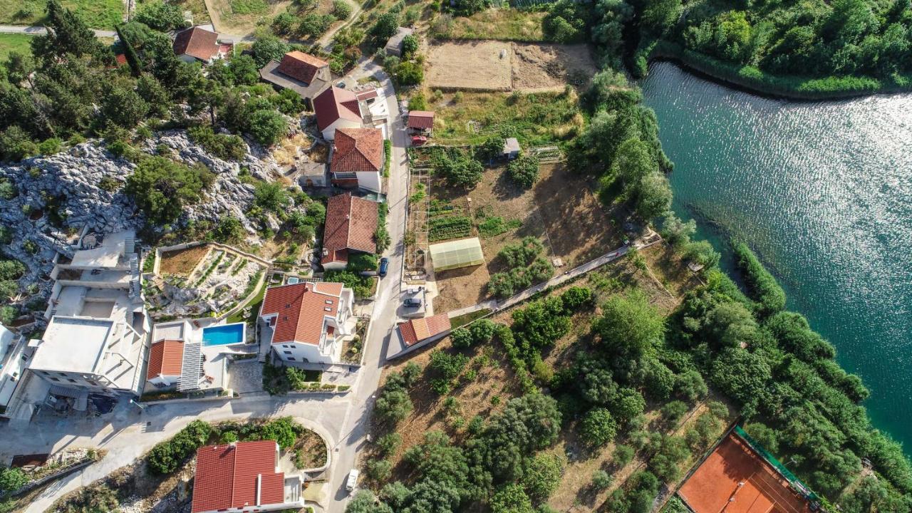 Holiday Home Lago Verde Peracko Blato Luaran gambar