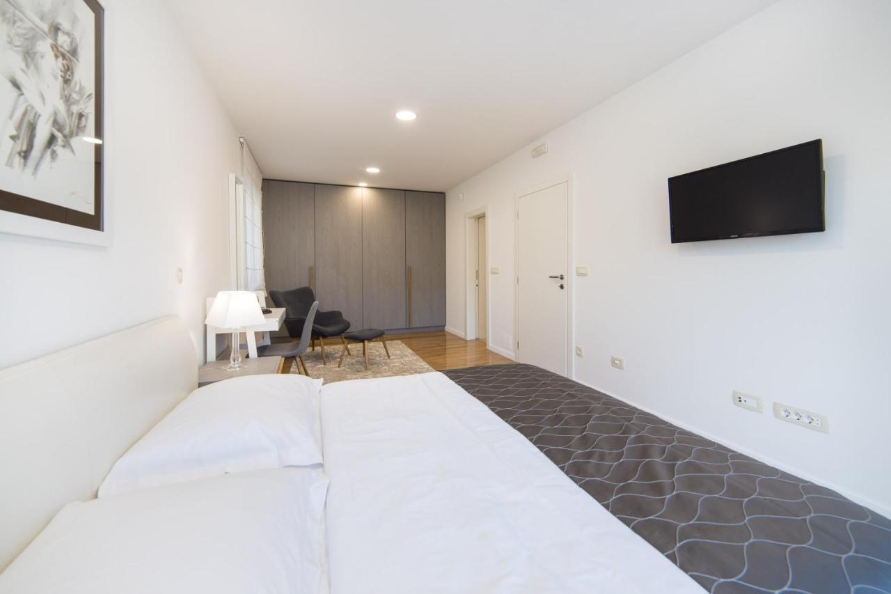 Holiday Home Lago Verde Peracko Blato Luaran gambar